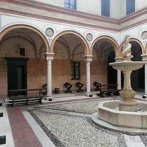 Foresteria Palazzo Guazzoni Zaccaria Affittacamere